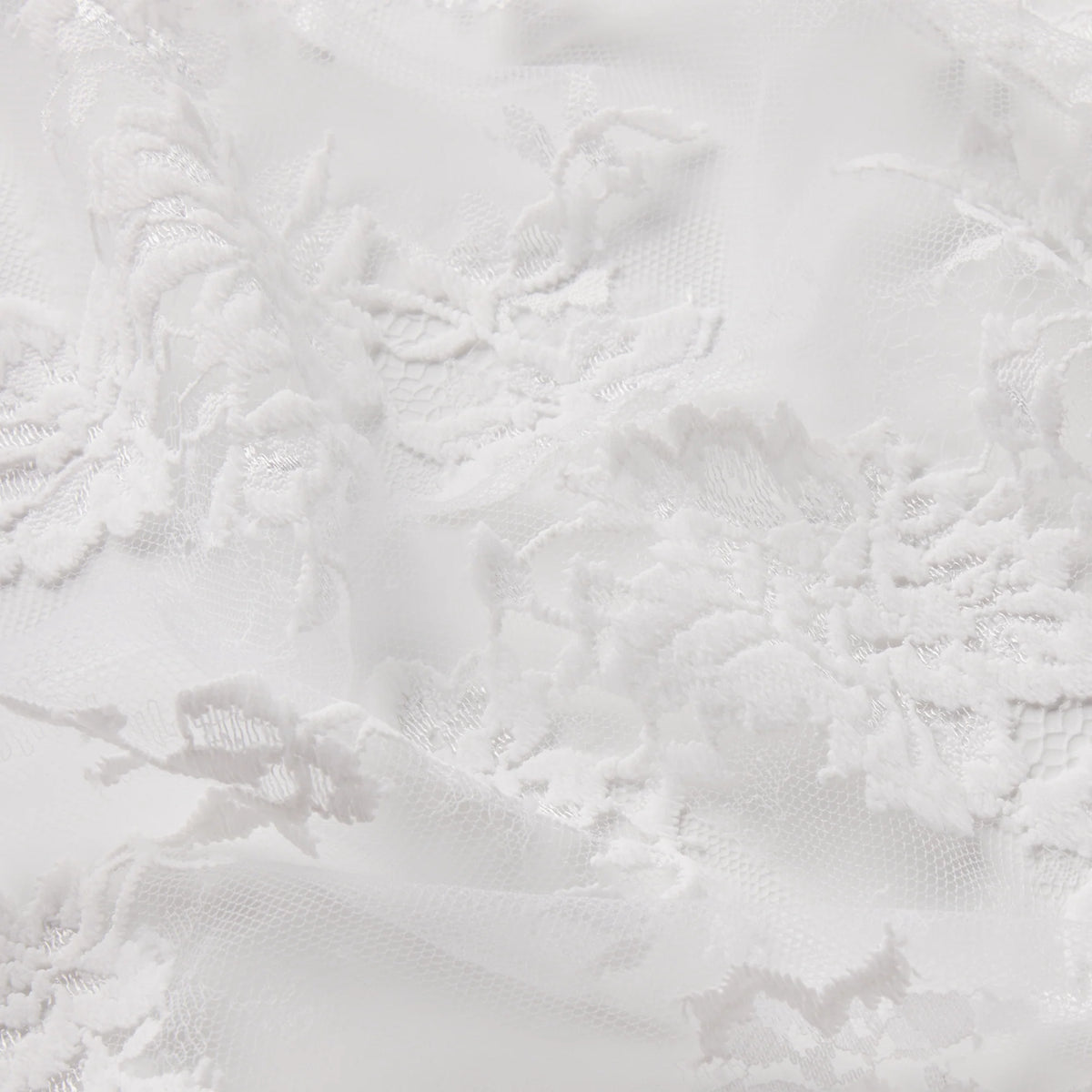 SKIMS LACE VEIL | SNOW