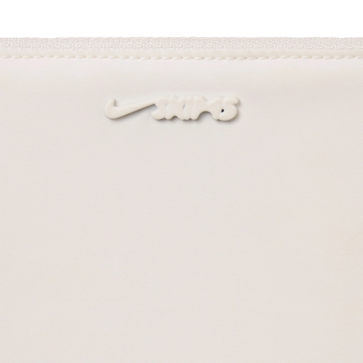NikeSKIMS ACCESSORIES CLIPPABLE POUCH | IVORY