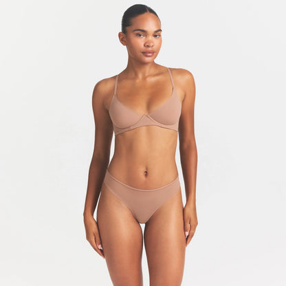 FITS EVERYBODY THONG | SIENNA