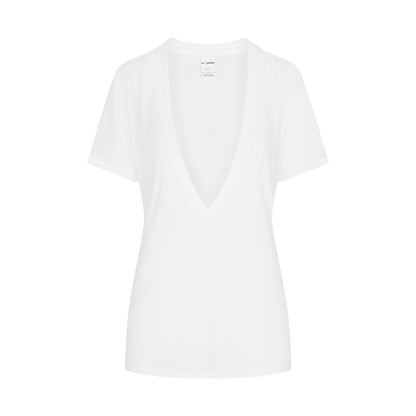 NikeSKIMS PERFORMANCE COTTON BLEND SHORT SLEEVE V-NECK TOP | SNOW