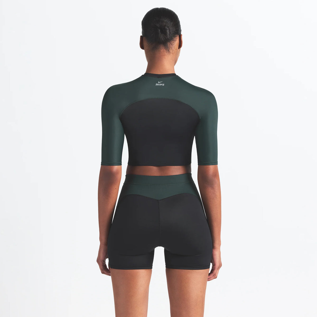 NikeSKIMS SHINE PADDED HALF SLEEVE CROP TOP | OBSIDIAN AND DARK TEAL