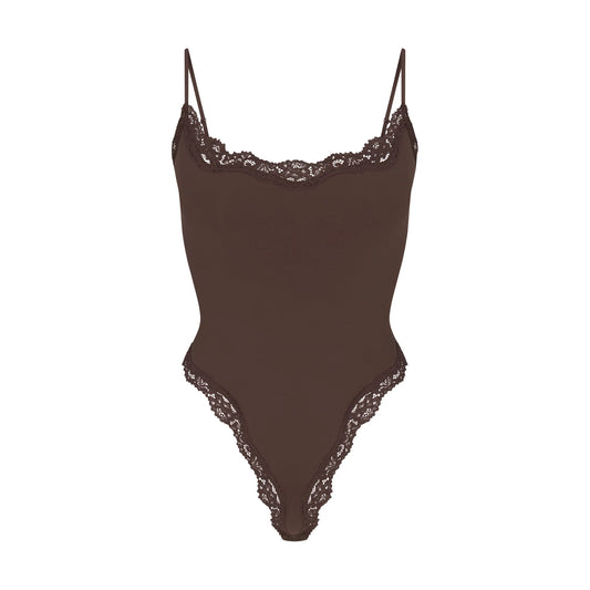 FITS EVERYBODY LACE CAMI BODYSUIT | ESPRESSO