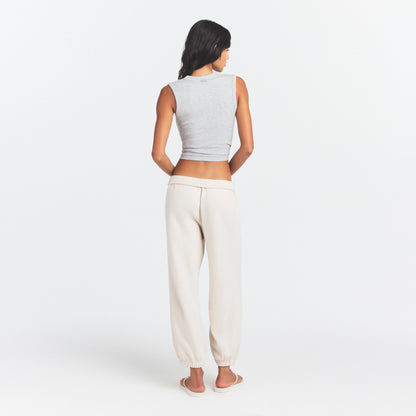 DRAPEY FRENCH TERRY CROPPED JOGGER | BUFF