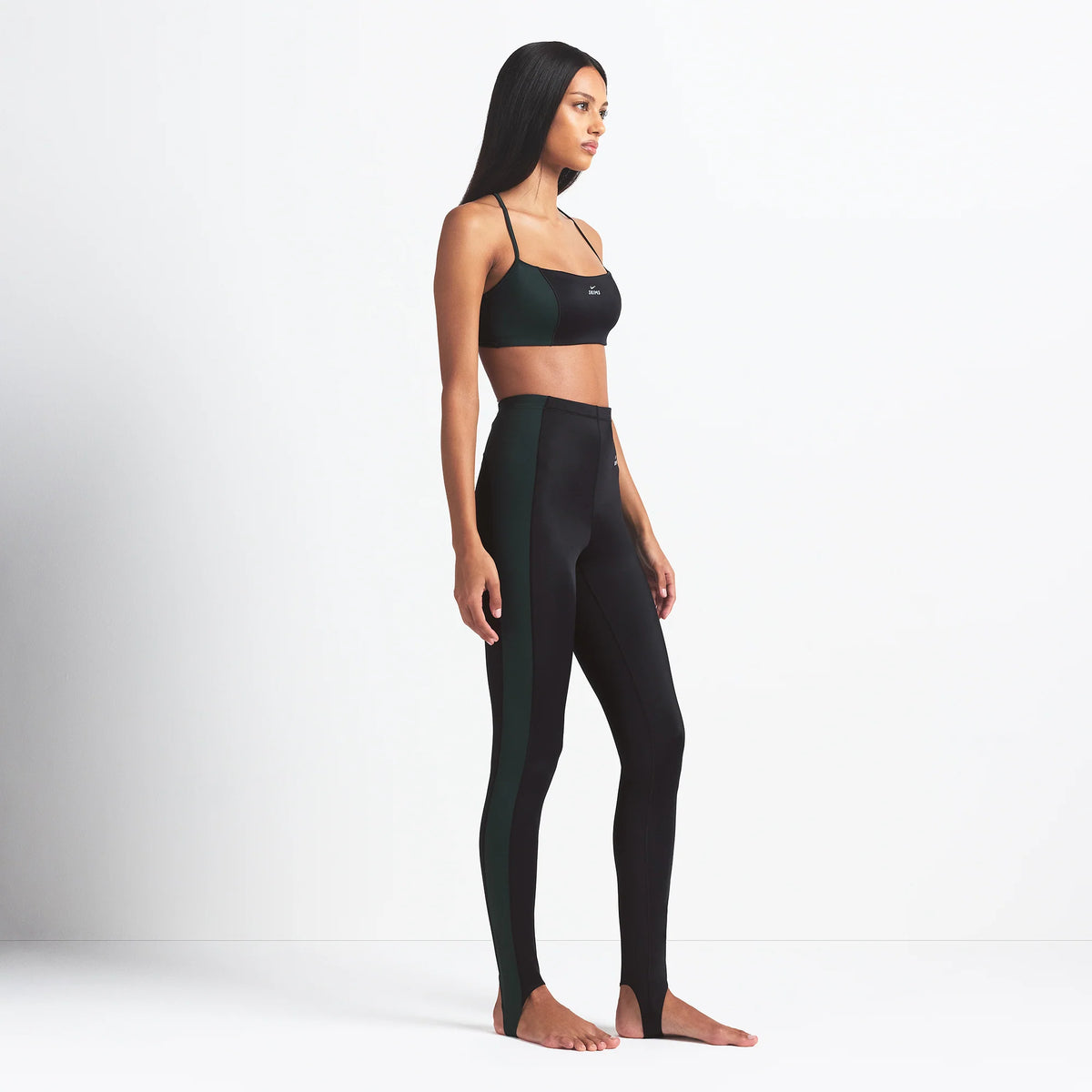NikeSKIMS SHINE DRAWCORD STIRRUP 26" LEGGING | OBSIDIAN AND DARK TEAL