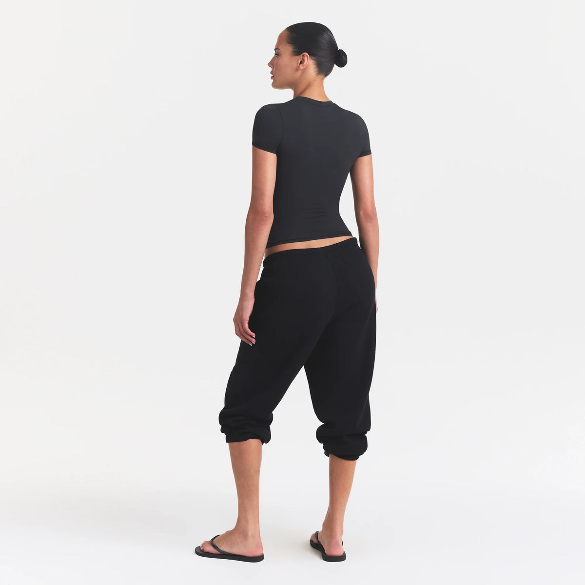 FITS EVERYBODY T-SHIRT | ONYX