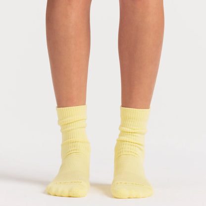 NikeSKIMS ACCESSORIES DRI-FIT™ CREW SOCK 3-PACK | BICYCLE YELLOW MULTI