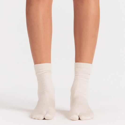 NikeSKIMS ACCESSORIES DRI-FIT™ RIFT CREW SOCK | LIGHT OREWOOD BROWN