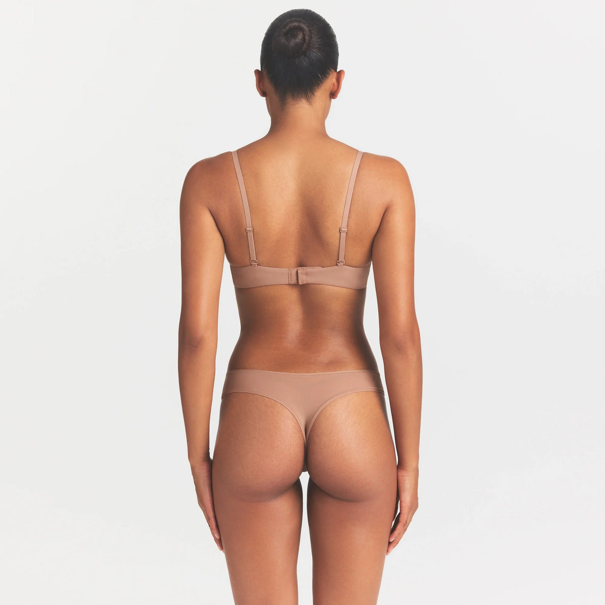 FITS EVERYBODY THONG | SIENNA