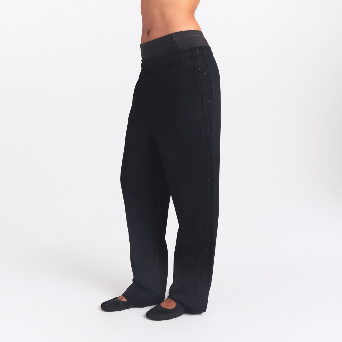 NikeSKIMS MATTE TRICOT SIDE SNAPS PANT | OBSIDIAN