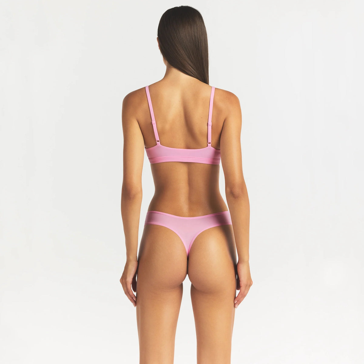 FITS EVERYBODY TRIANGLE BRALETTE | BUBBLE GUM