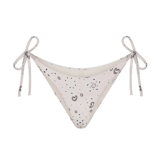 SIGNATURE SWIM DIPPED TIE BIKINI BOTTOM | ECRU BANDANA PRINT