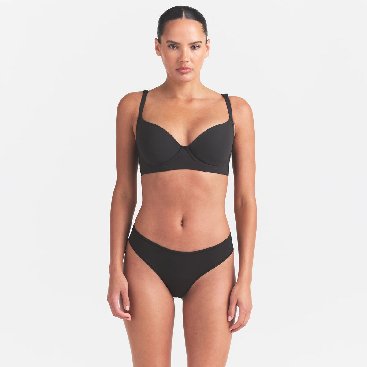 FITS EVERYBODY BACK SMOOTHING FULL COVERAGE BRA | ONYX