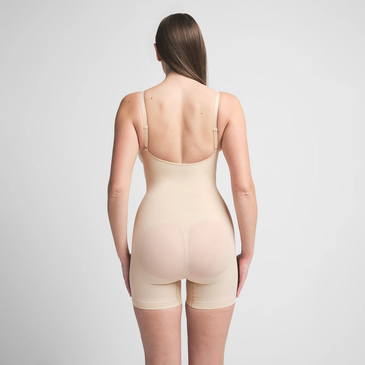 SEAMLESS SCULPT MID THIGH BODYSUIT | SAND