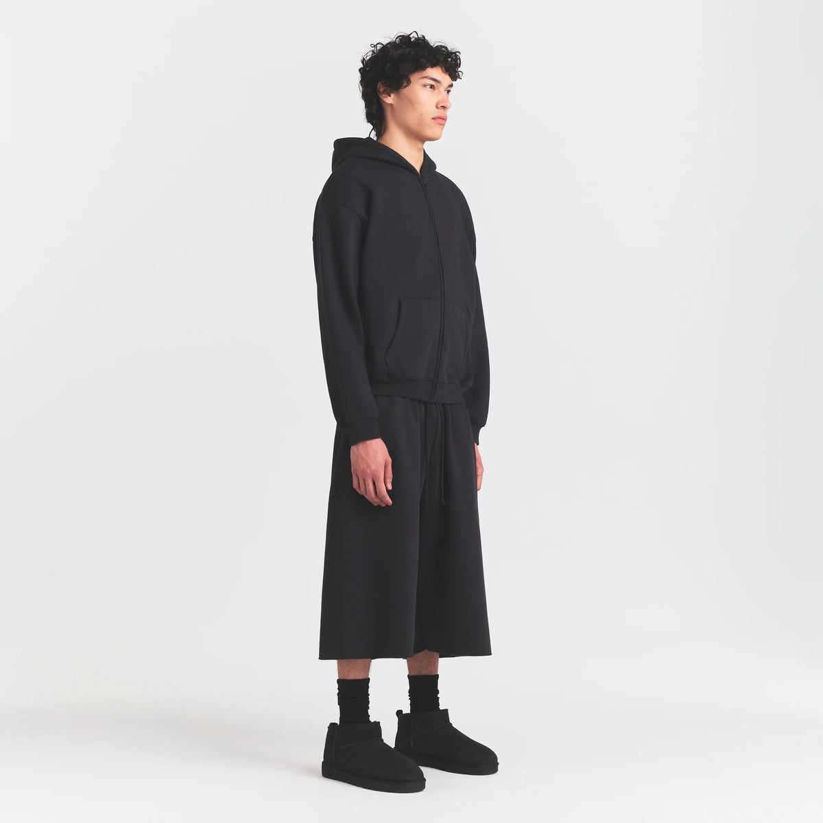 FLEECE LOUNGE MENS RELAXED LONG SHORT | WASHED ONYX
