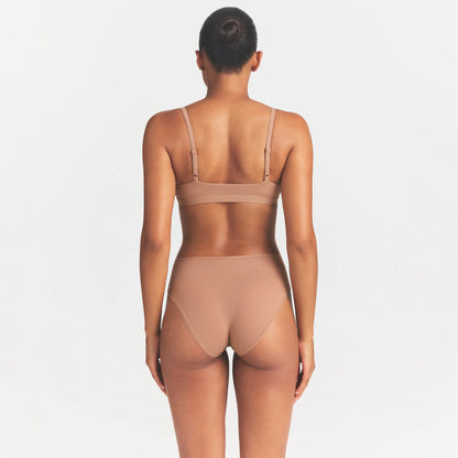 FITS EVERYBODY BRIEF | SIENNA