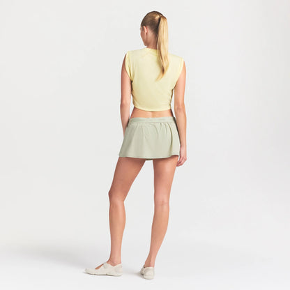 NikeSKIMS STRETCH NYLON SKORT | TALC