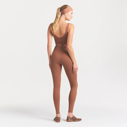 NikeSKIMS MATTE 29" LEGGING | CAROB BROWN