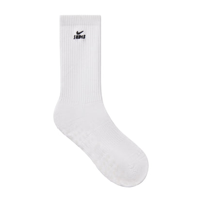 NikeSKIMS ACCESSORIES DRI-FIT™ PILATES CREW SOCK | SNOW