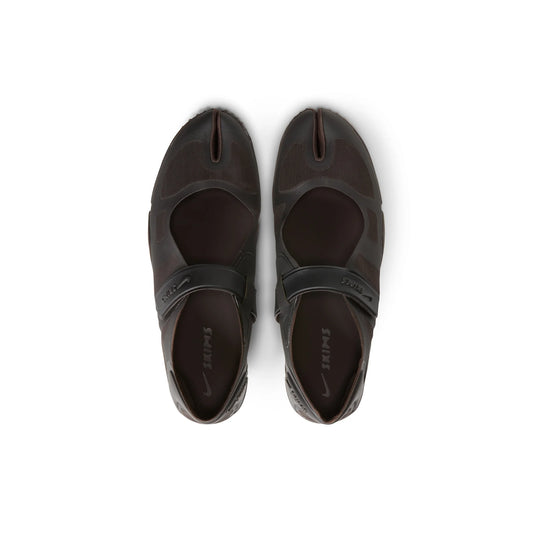 NikeSKIMS FOOTWEAR RIFT MESH | VELVET BROWN