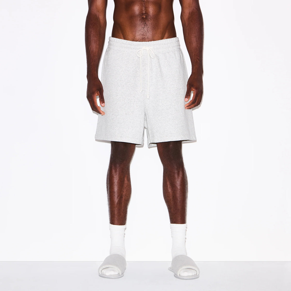 FLEECE LOUNGE MENS RELAXED SHORT | LIGHT HEATHER GREY