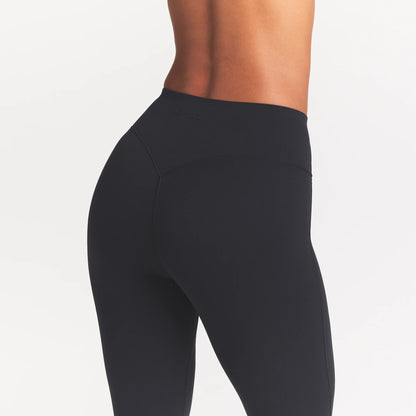 NikeSKIMS STUDIO STRETCH 17" CAPRI LEGGING | OBSIDIAN