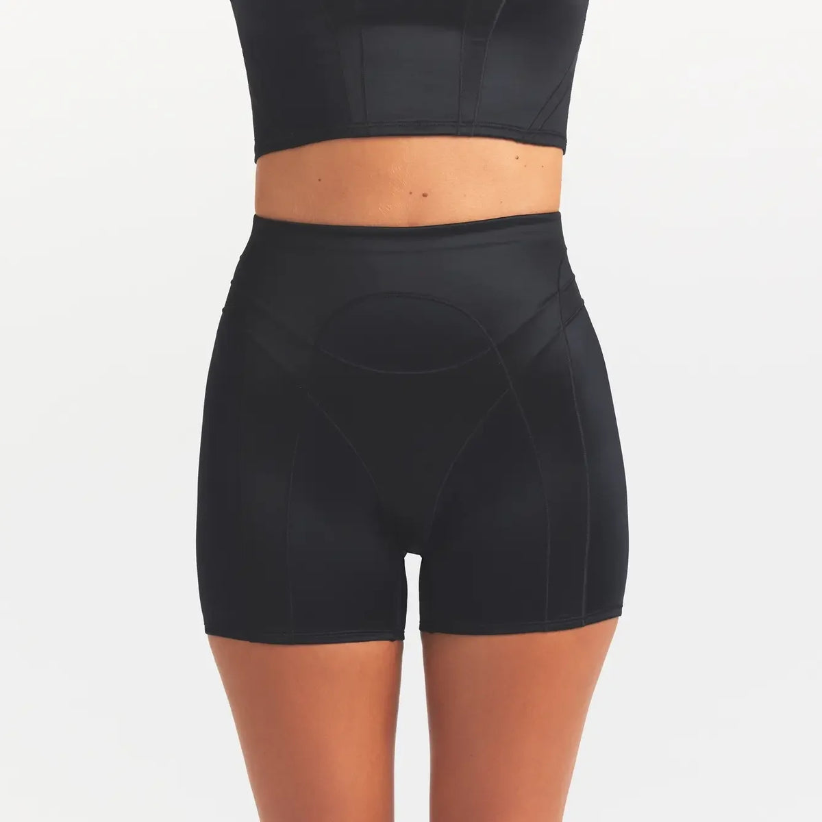 NikeSKIMS SATIN SHINE PANELED 5” BIKER SHORT | OBSIDIAN