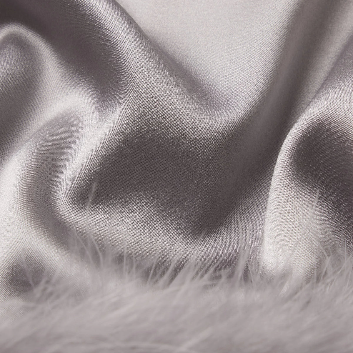 SILK FEATHER TRIM GLOVES | MIRROR