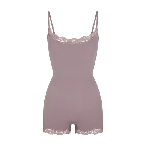 FITS EVERYBODY LACE ONESIE | ZINC