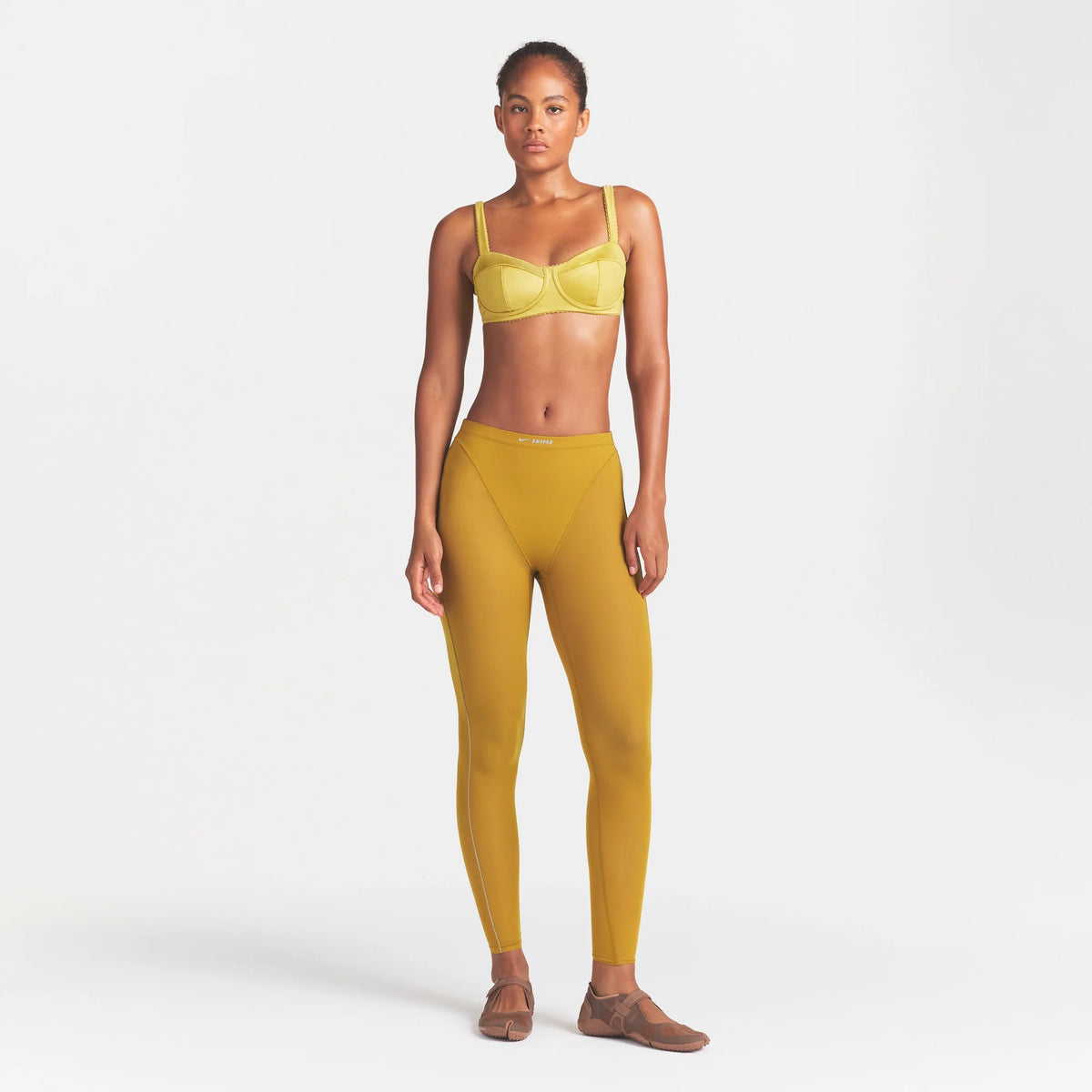 NikeSKIMS SATIN SHINE PANELED PICOT BRA | CITRINE
