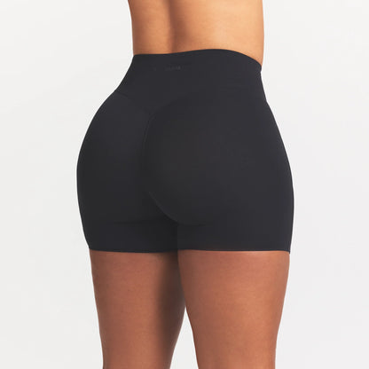 NikeSKIMS STUDIO STRETCH 5" BIKER SHORT | OBSIDIAN