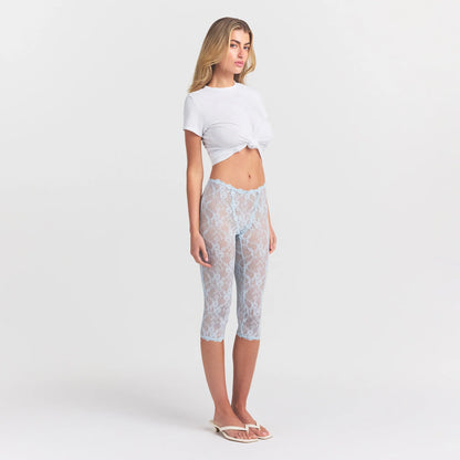 STRETCH LACE CAPRI | POWDER BLUE