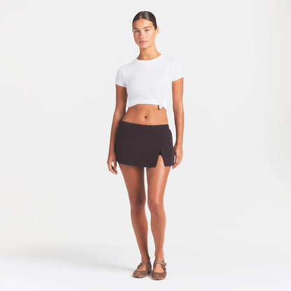 NikeSKIMS PERFORMANCE COTTON BLEND SHORT SLEEVE TOP | SNOW