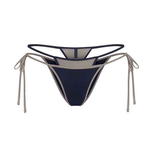 SIGNATURE SWIM LAYERED TIE SIDE BIKINI BOTTOM | NAVY CONTRAST