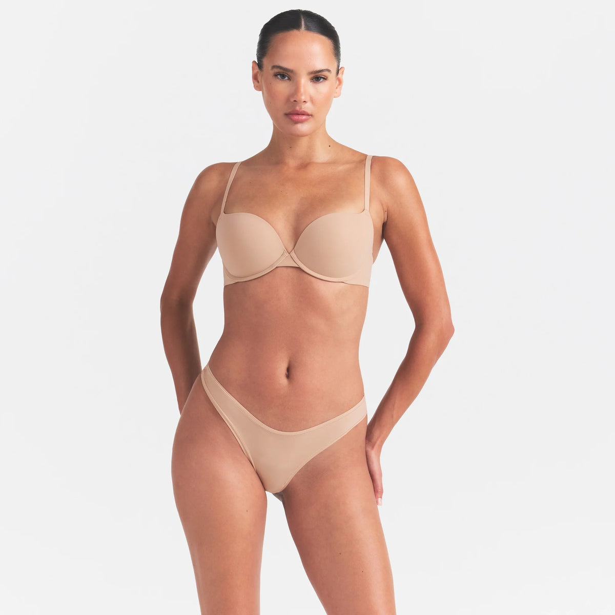 FITS EVERYBODY DIPPED FRONT THONG | CLAY