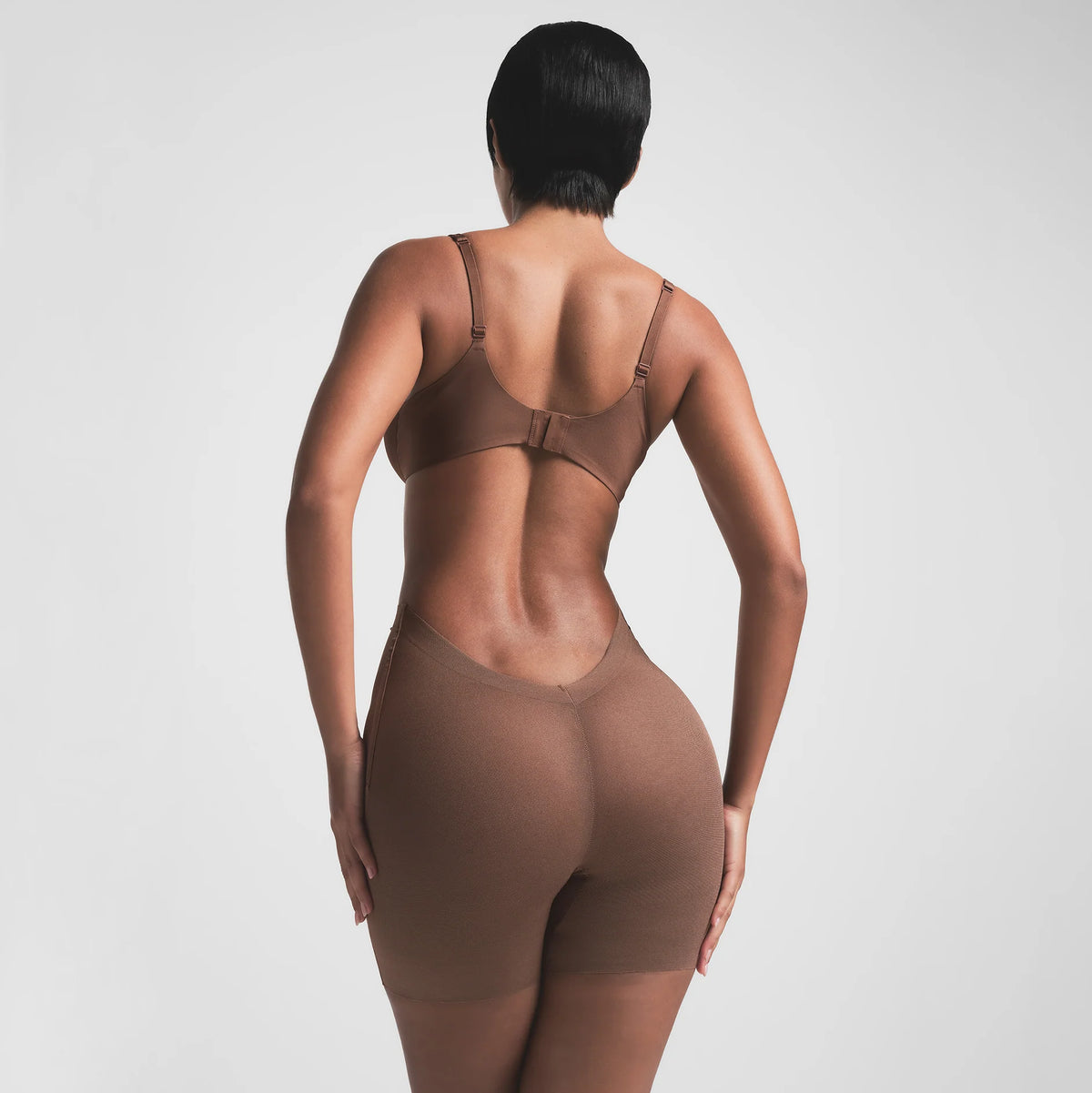 SHEER SCULPT LOW BACK SHORT | JASPER