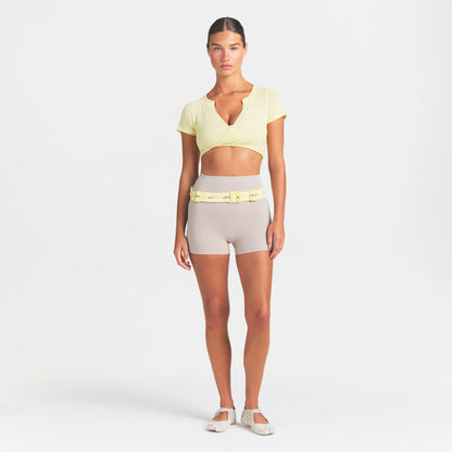 NikeSKIMS STUDIO STRETCH 3" SHORT | LINEN