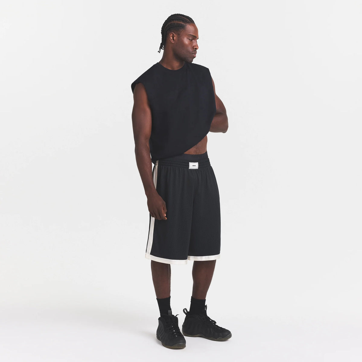 MESH APPAREL MENS LONG SHORT | ONYX