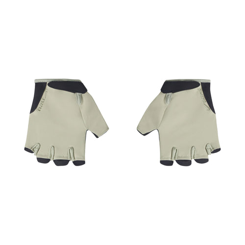 NikeSKIMS ACCESSORIES TRAINING GLOVES | TALC