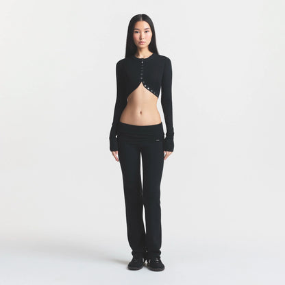 ESSENTIAL KNIT ROUNDED CROPPED CARDIGAN | ONYX