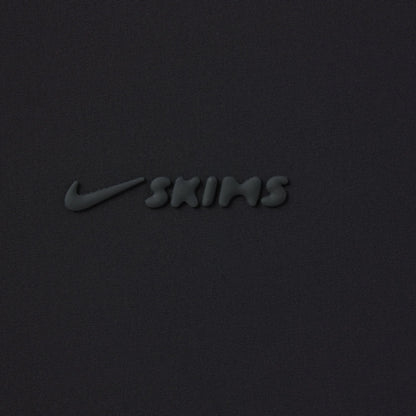 NikeSKIMS WOVEN NYLON 5" TRACK SHORT | OBSIDIAN