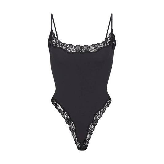 FITS EVERYBODY LACE CAMI BODYSUIT | ONYX