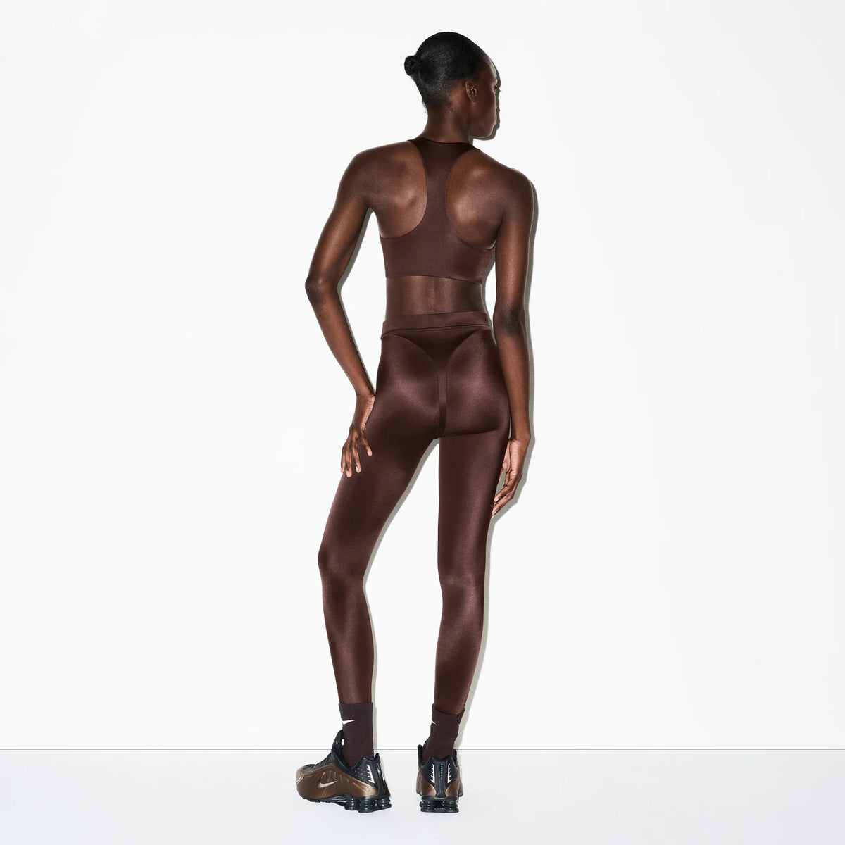 NikeSKIMS SHINE V-LINE 26" LEGGING | PHOENIX