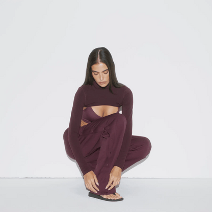 NikeSKIMS MATTE TRICOT SIDE SNAPS PANT | CURRANT