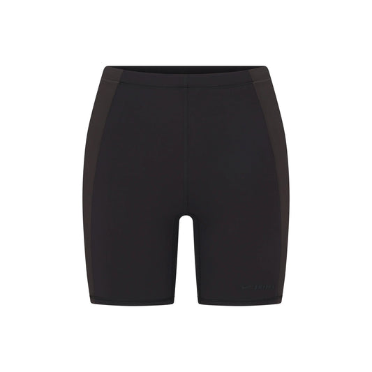 NikeSKIMS MATTE SHINE MIX 5" BIKER SHORT | OBSIDIAN AND IGNEOUS