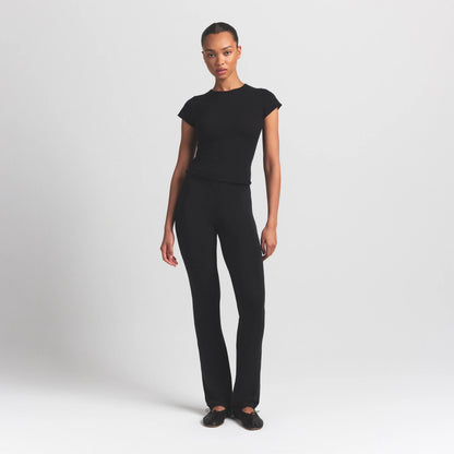 FEATHERWEIGHT CASHMERE TEE | ONYX