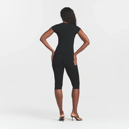 REFINED KNIT SCOOP NECK TOP | OBSIDIAN