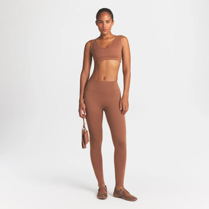 NikeSKIMS MATTE DOUBLE STRAP SCOOP BRA | CAROB BROWN