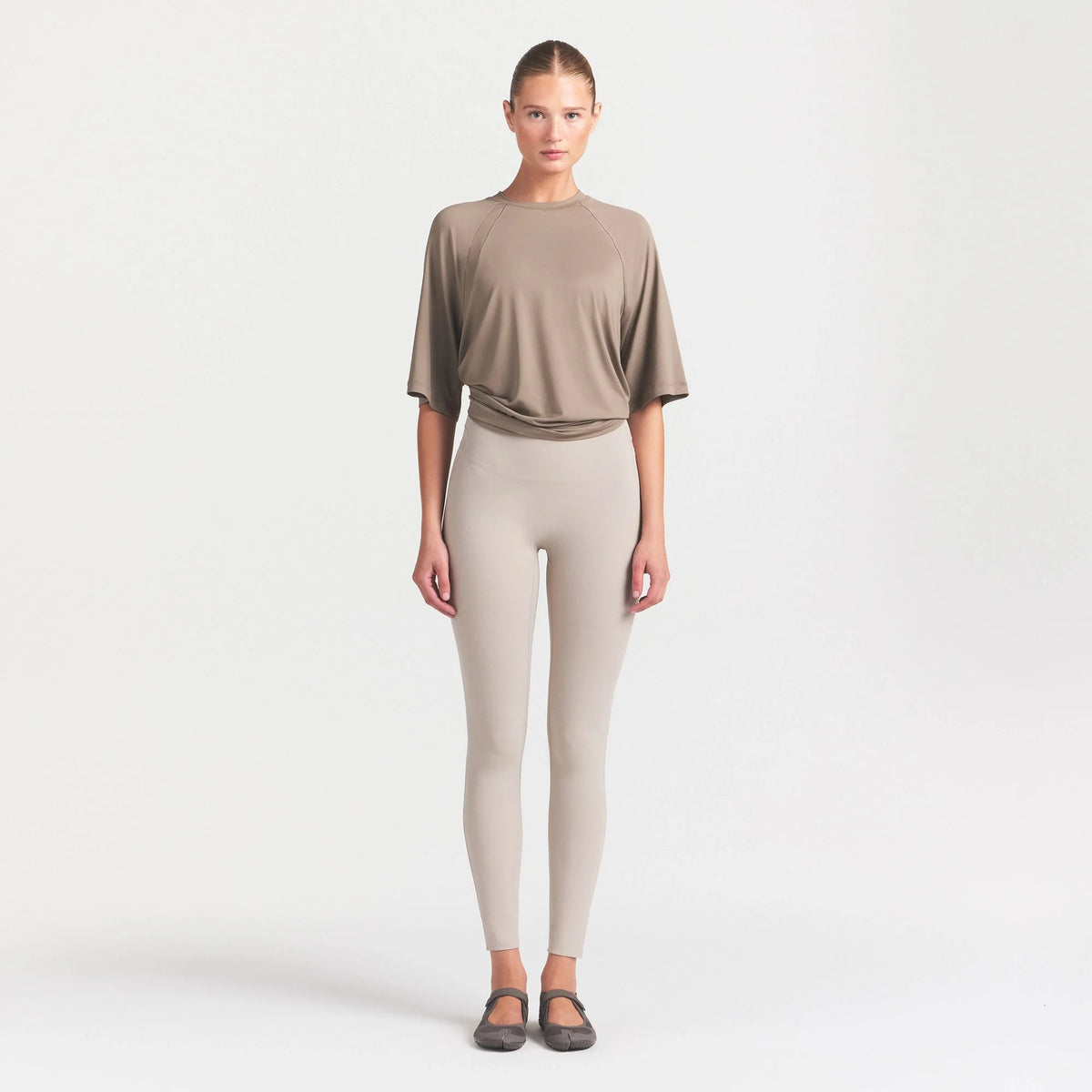 NikeSKIMS AIRY DRI-FIT™ OVERSIZED T-SHIRT | DRIFTWOOD