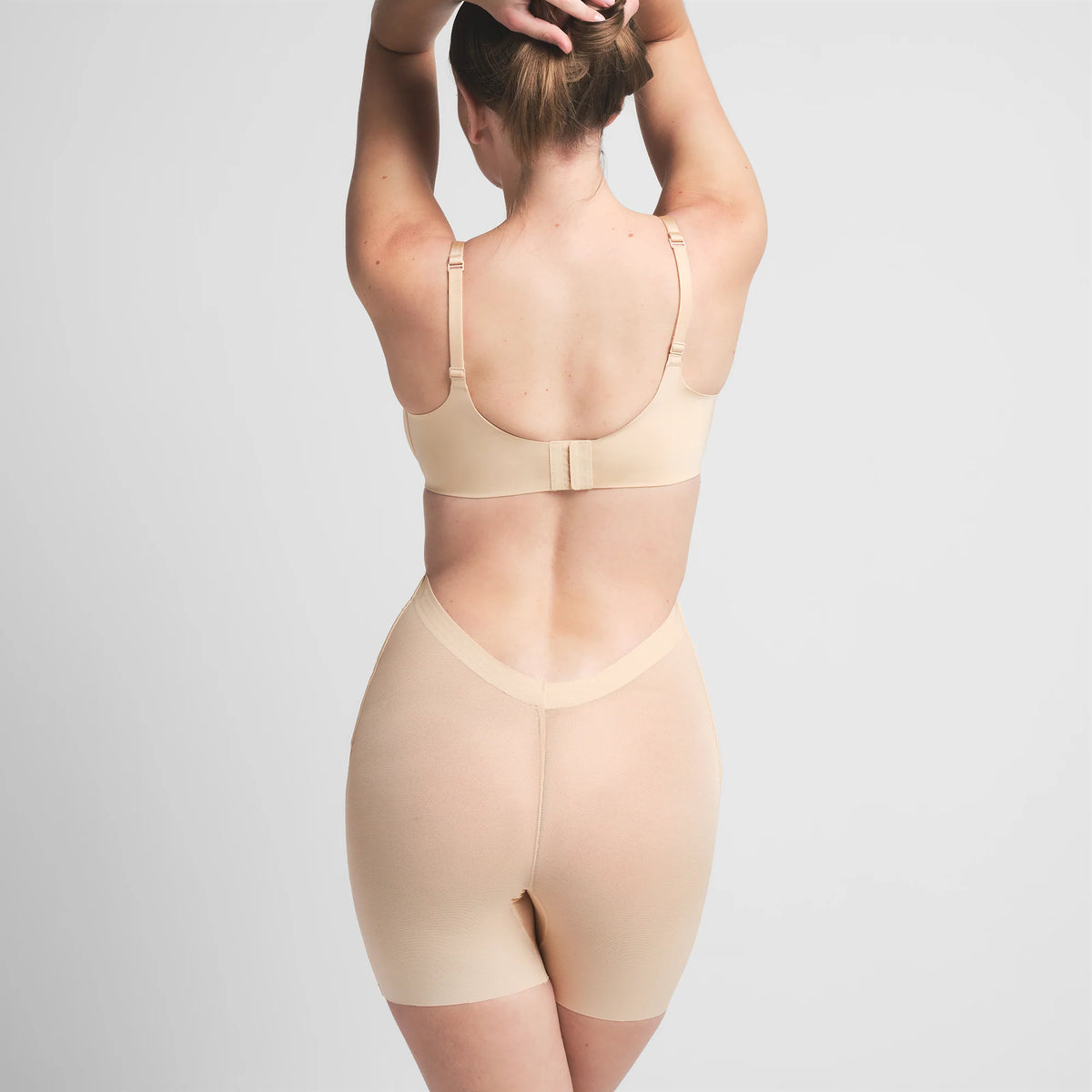 SHEER SCULPT LOW BACK SHORT | SAND