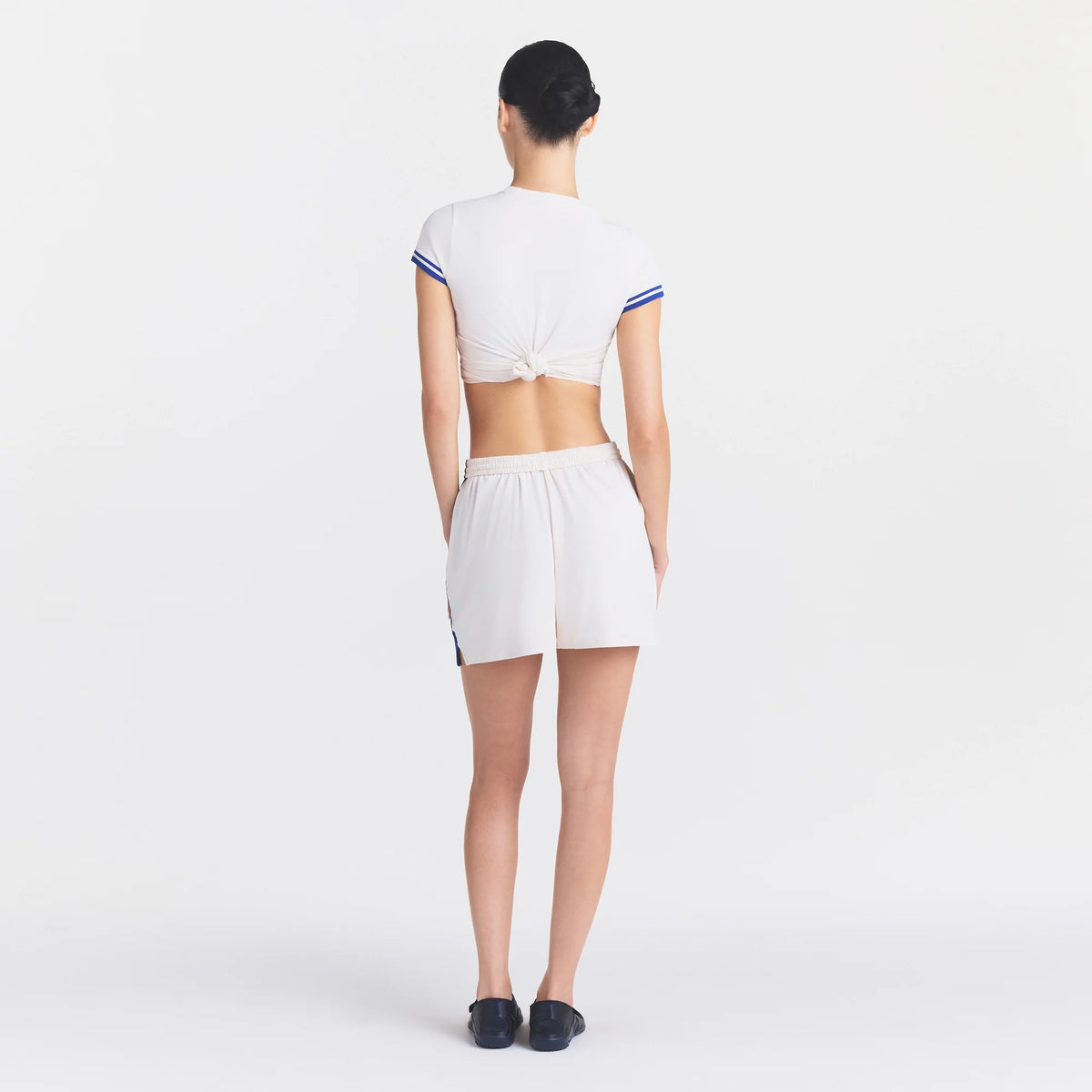 NikeSKIMS STRETCH KNIT SHORT | IVORY